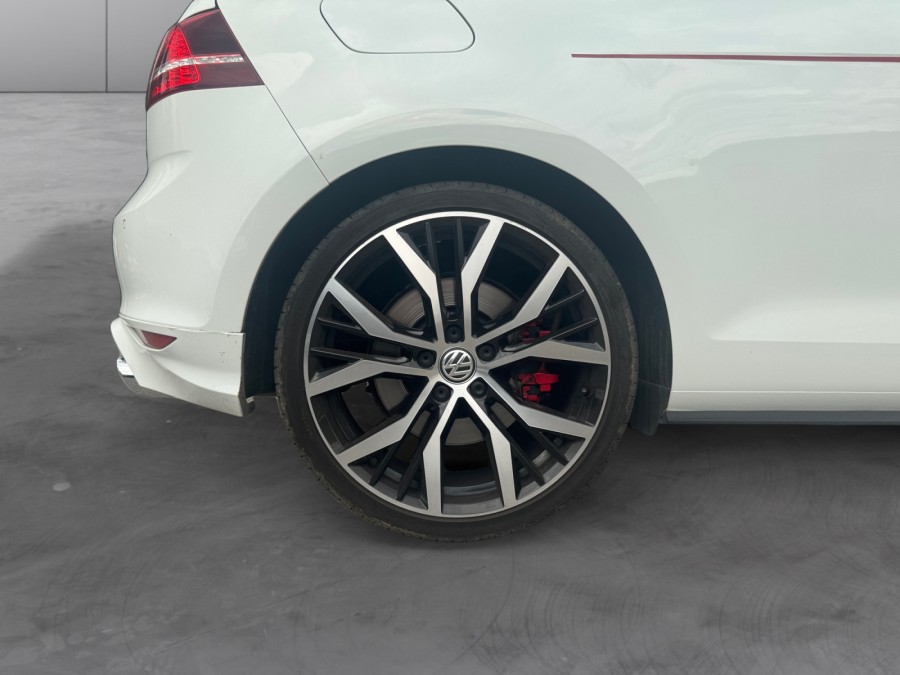 VOLKSWAGEN d'occasion GOLF 2.0 TSI 230ch BlueMotion Technology GTI