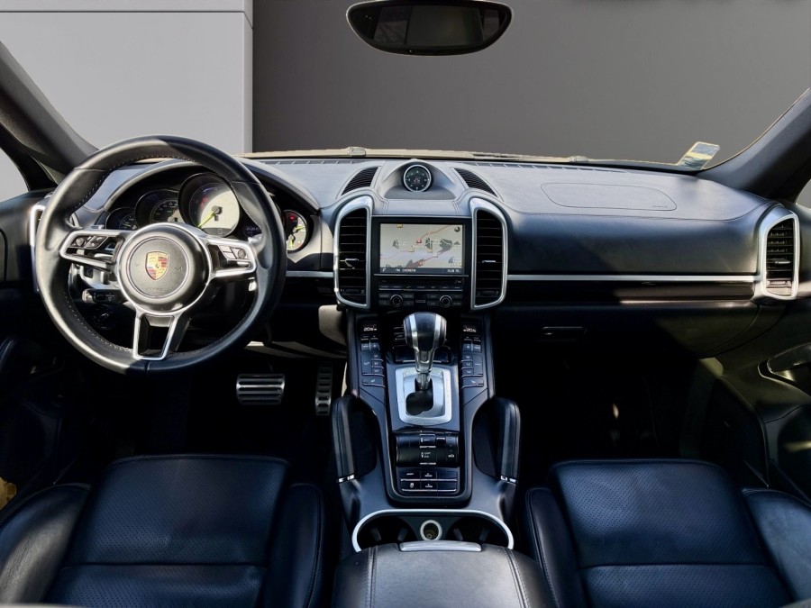 PORSCHE d'occasion CAYENNE S HYBRID de 2015 Besançon (25)﻿