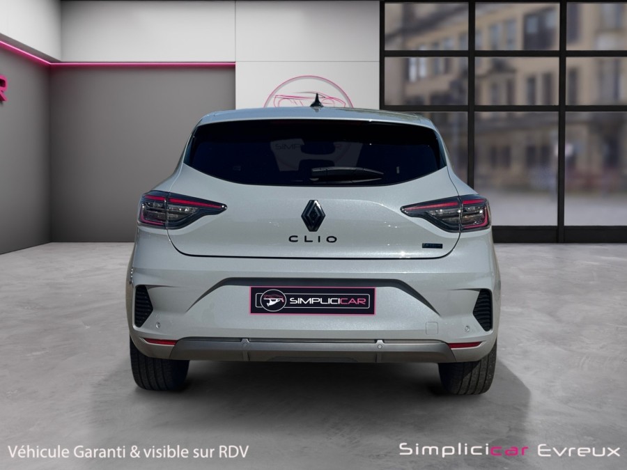 RENAULT d'occasion CLIO V 1.6 E TECH 145 ESPRIT ALPINE de 2025 Evreux