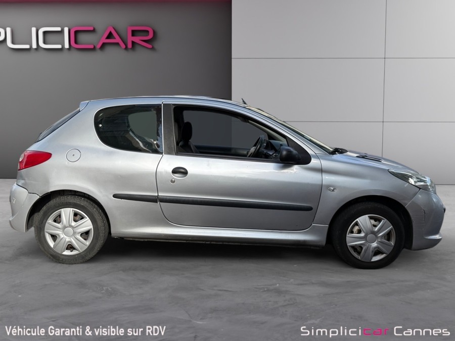 PEUGEOT d'occasion 206 1.4 HDi FAP Access 3p de 2011 Cannes (06)﻿