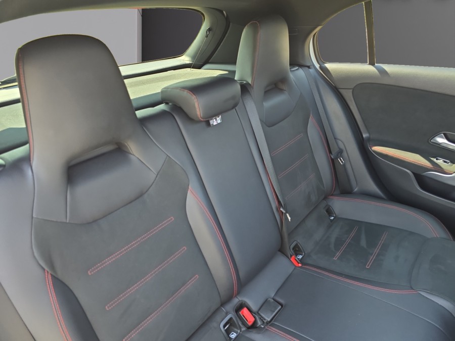 MERCEDES d'occasion A 250 224ch 4Matic AMG Line 7G-DCT de 2018 Vichy