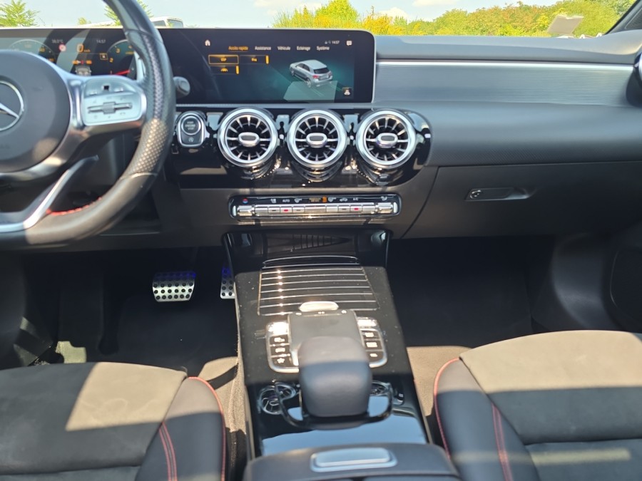 MERCEDES d'occasion A 250 224ch 4Matic AMG Line 7G-DCT de 2018 Vichy
