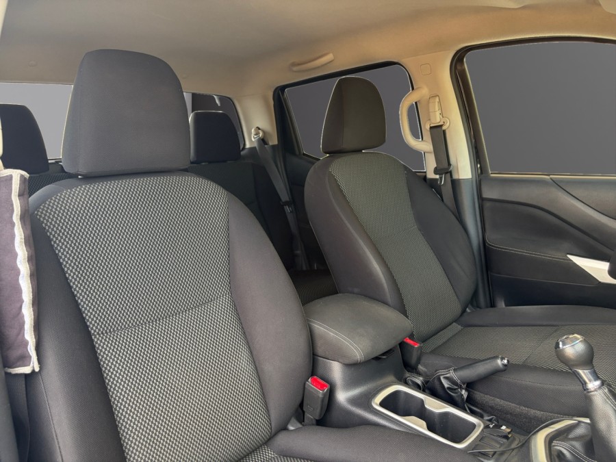 NISSAN d'occasion NAVARA 2.3 dCi 160ch Double-Cab Acenta de 2018