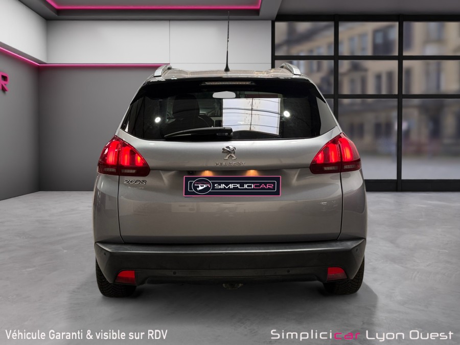 PEUGEOT d'occasion 2008 1.2 PureTech 82ch E6.c Style S&S de 2019 Lyon