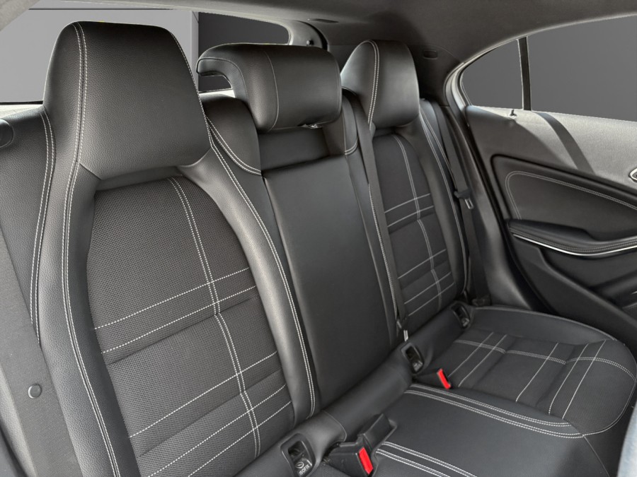 MERCEDES d'occasion A 200 BLUE EFFICIENCY INTUITION AUTO de 2014