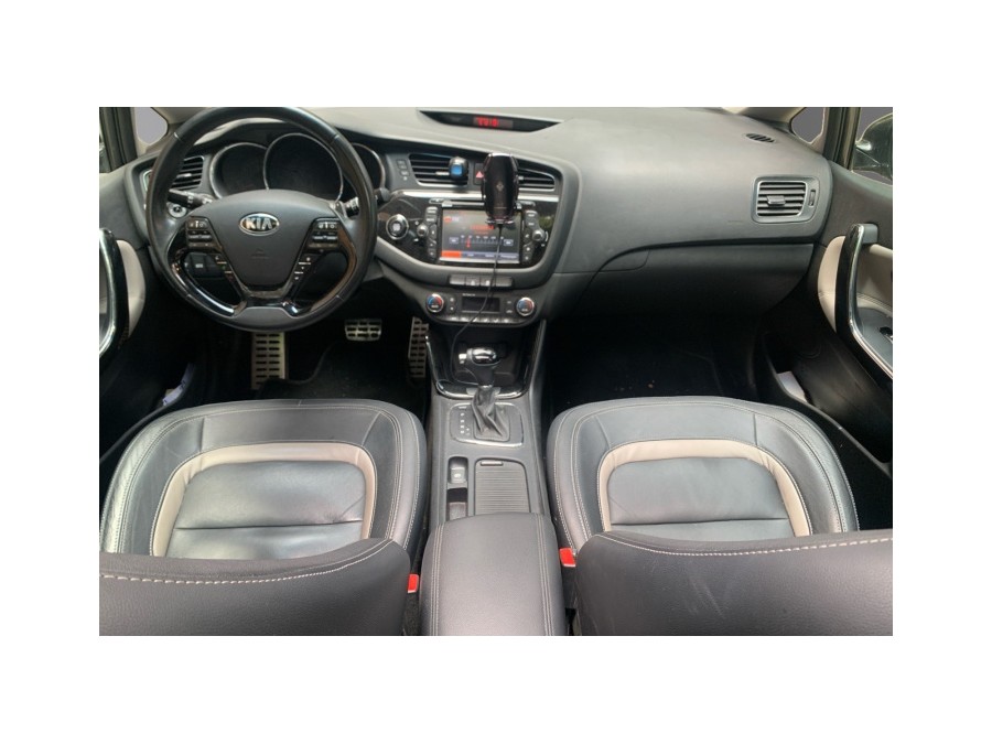 KIA d'occasion CEED 1.6 GDI 135 ACTIVE de 2013 Montreuil (93)﻿