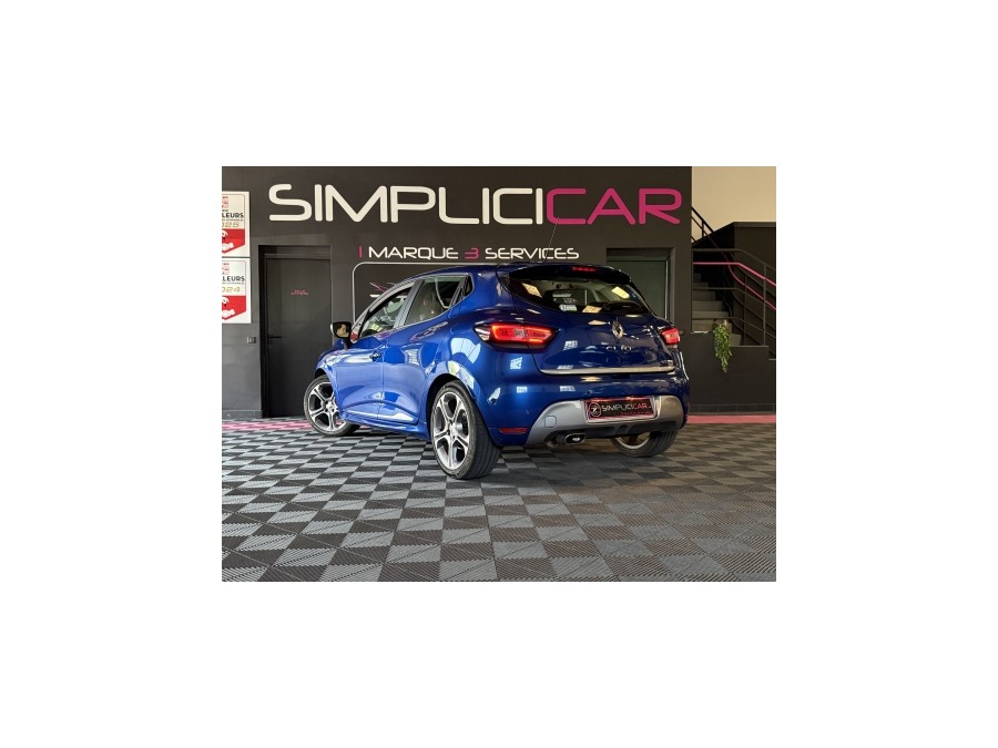 RENAULT d'occasion CLIO TCE 120 GT-Line de 2017 Aix Les Bains (73)﻿