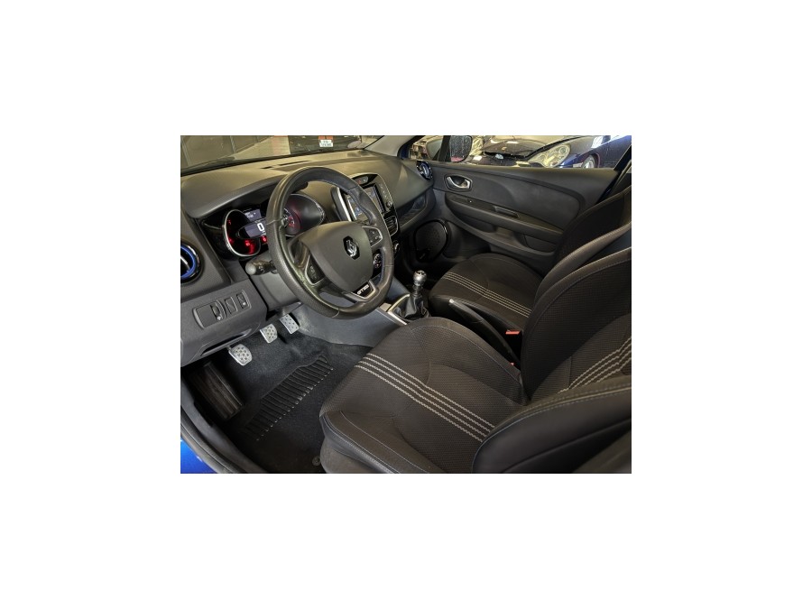 RENAULT d'occasion CLIO TCE 120 GT-Line de 2017 Aix Les Bains (73)﻿