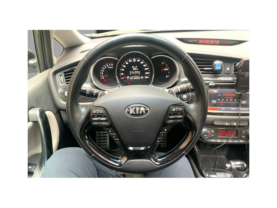 KIA d'occasion CEED 1.6 GDI 135 ACTIVE de 2013 Montreuil (93)﻿