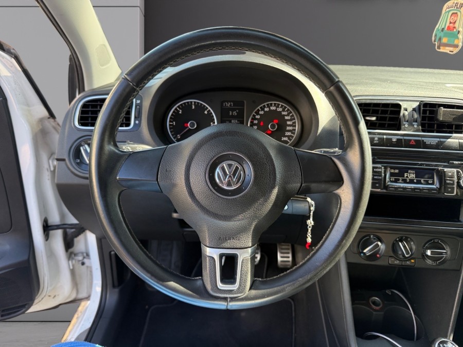 VOLKSWAGEN d'occasion POLO 1.6 TDI 90ch FAP Style 5p de 2011 Cannes
