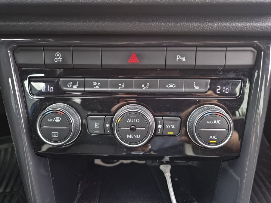 VOLKSWAGEN d'occasion T-ROC 2 TSI 190 4MOTION FIRST EDITION DSG AUTO