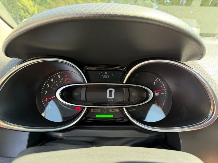 RENAULT d'occasion CLIO IV 0.9 TCE 90 ENERGY ZEN de 2017 Caen (14)﻿