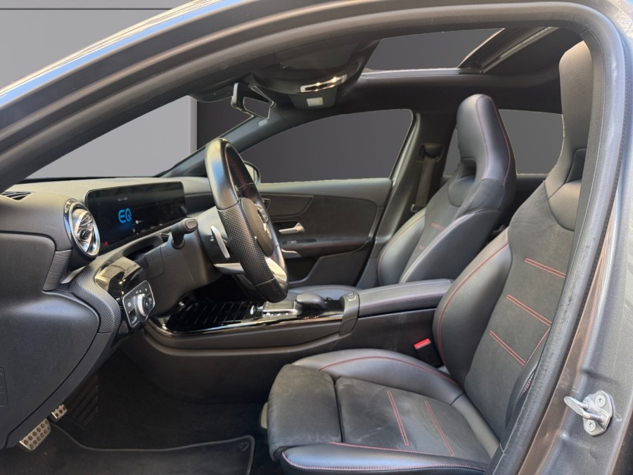 MERCEDES d'occasion CLASSE A IV A250 E AMG LINE 8G-DCT de 2021 Paris