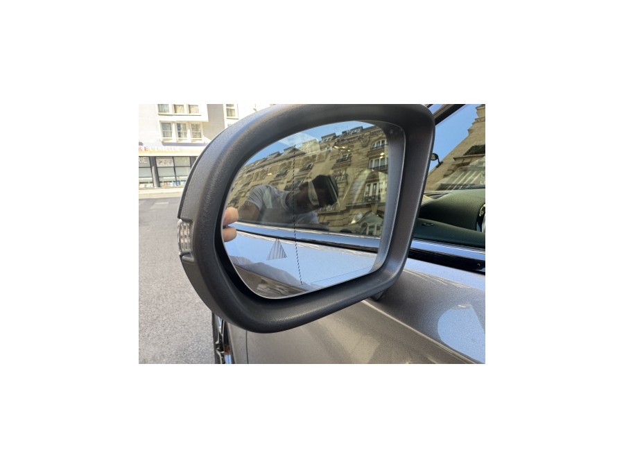 MERCEDES d'occasion CLASSE A IV A250 E AMG LINE 8G-DCT de 2021 Paris
