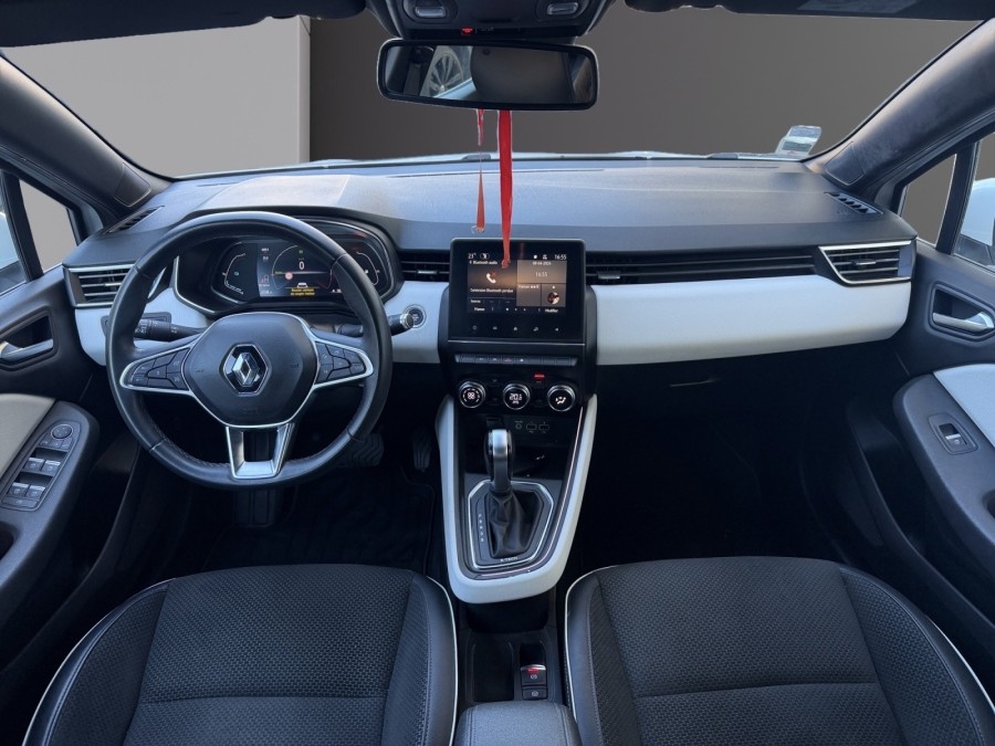 RENAULT d'occasion CLIO 1.6 E-TECH 140 LIMITED de 2020 Marignane (13)﻿
