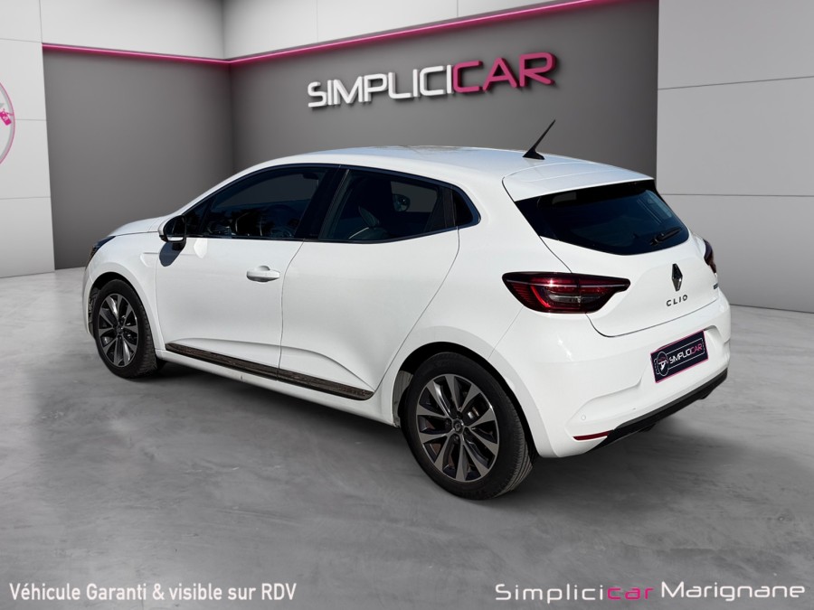 RENAULT d'occasion CLIO 1.6 E-TECH 140 LIMITED de 2020 Marignane (13)﻿
