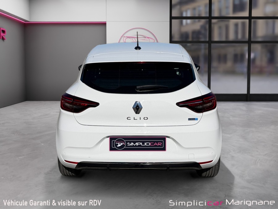 RENAULT d'occasion CLIO 1.6 E-TECH 140 LIMITED de 2020 Marignane (13)﻿