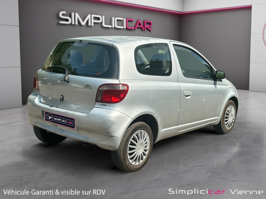 TOYOTA d'occasion YARIS 1.3 85 VVTI LINEA SOL de 2001 Vienne (38)﻿