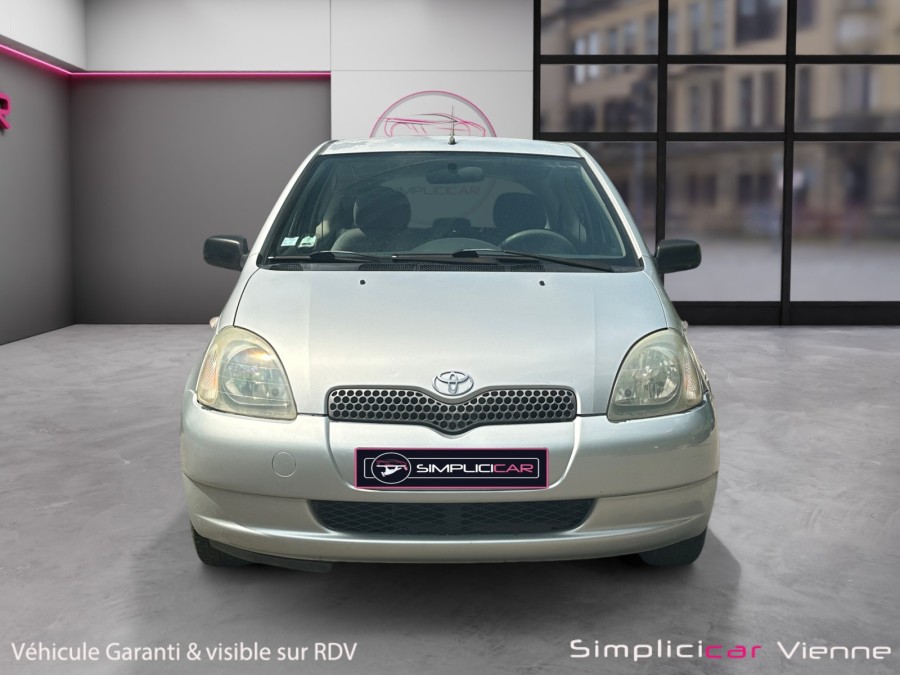 TOYOTA d'occasion YARIS 1.3 85 VVTI LINEA SOL de 2001 Vienne (38)﻿