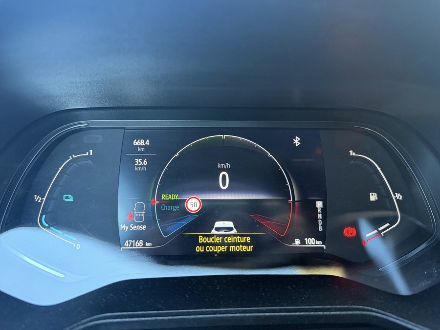 RENAULT d'occasion CLIO 1.6 E-TECH 140 LIMITED de 2020 Marignane (13)﻿