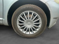 TOYOTA d'occasion YARIS 1.3 85 VVTI LINEA SOL de 2001 Vienne (38)﻿