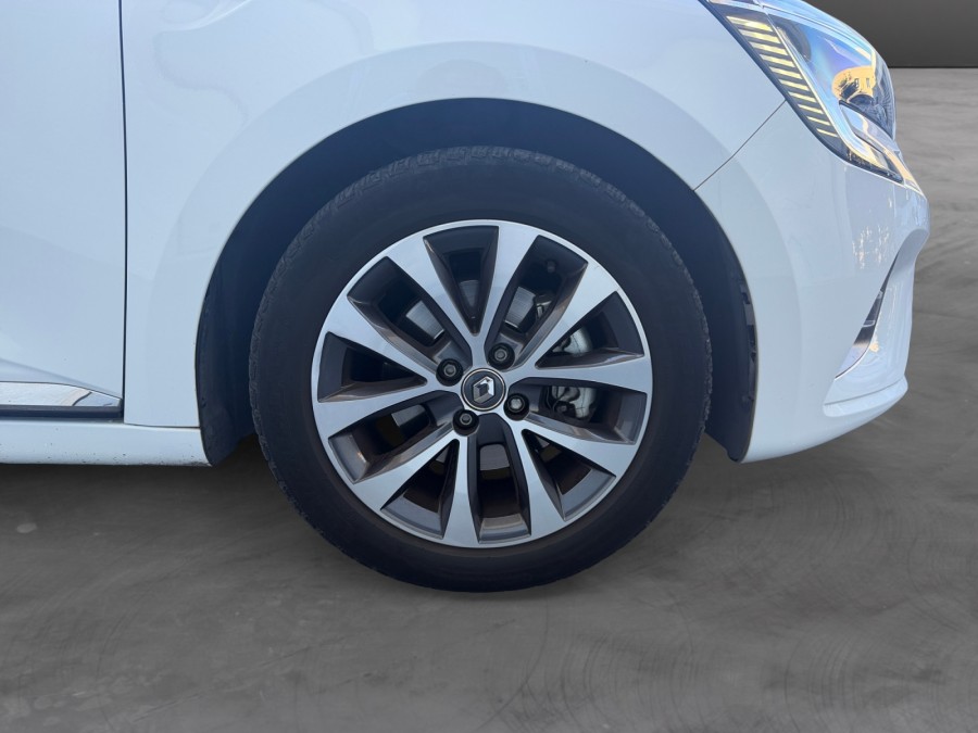 RENAULT d'occasion CLIO 1.6 E-TECH 140 LIMITED de 2020 Marignane (13)﻿