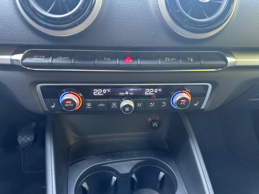 AUDI d'occasion A3 2L TDI 150 AMBIENTE de 2015 Vienne (38)﻿