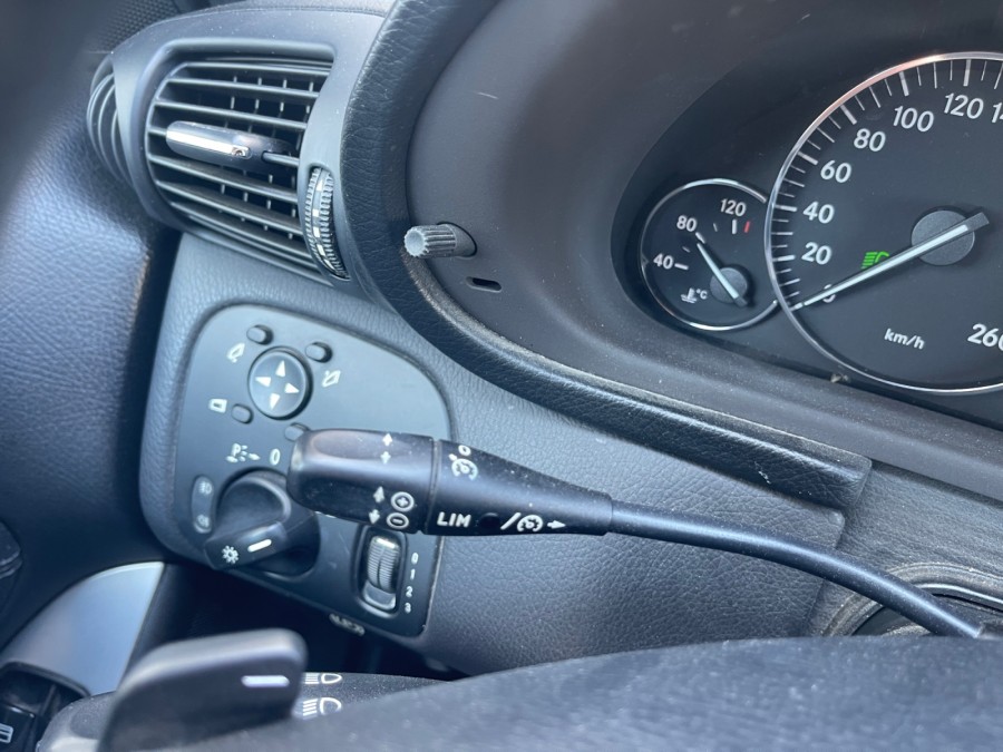 MERCEDES d'occasion C 220 CDI Avantgarde Edition BA de 2007 La Flèche