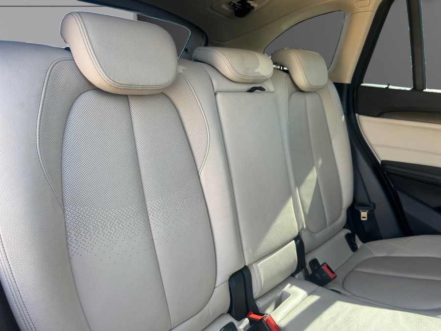 BMW d'occasion X1 2 SDRIVE 18D 150 LOUNGE AUTO de 2017 Evreux (27)﻿