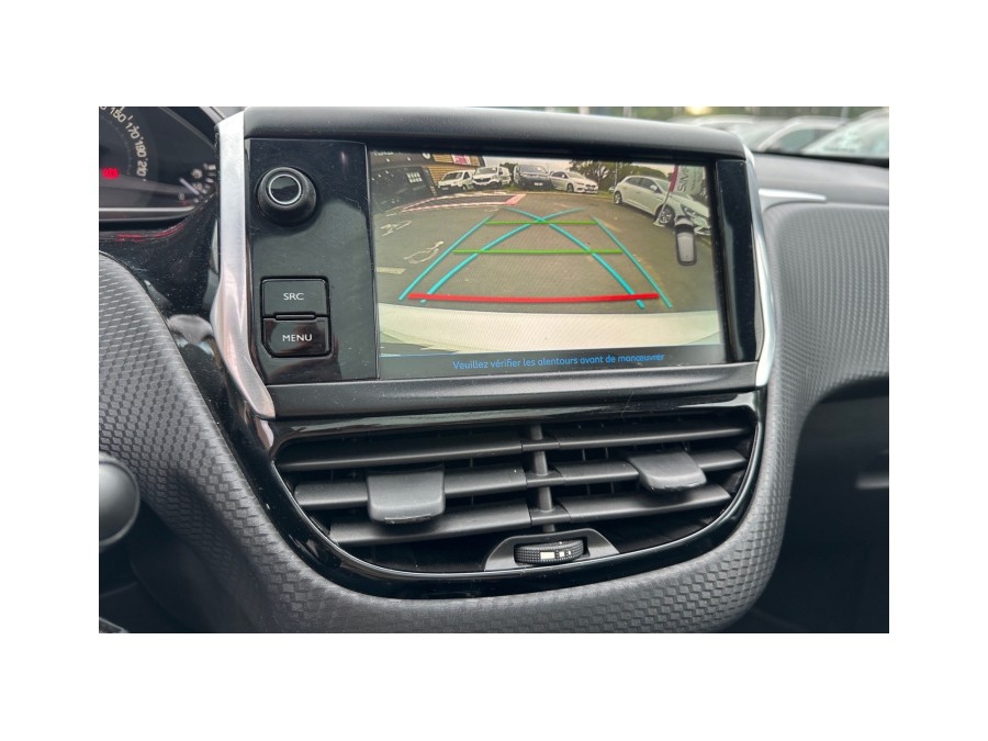 PEUGEOT d'occasion 208 1.6 Blue HDi 120 de 2017 Compiègne (60)﻿