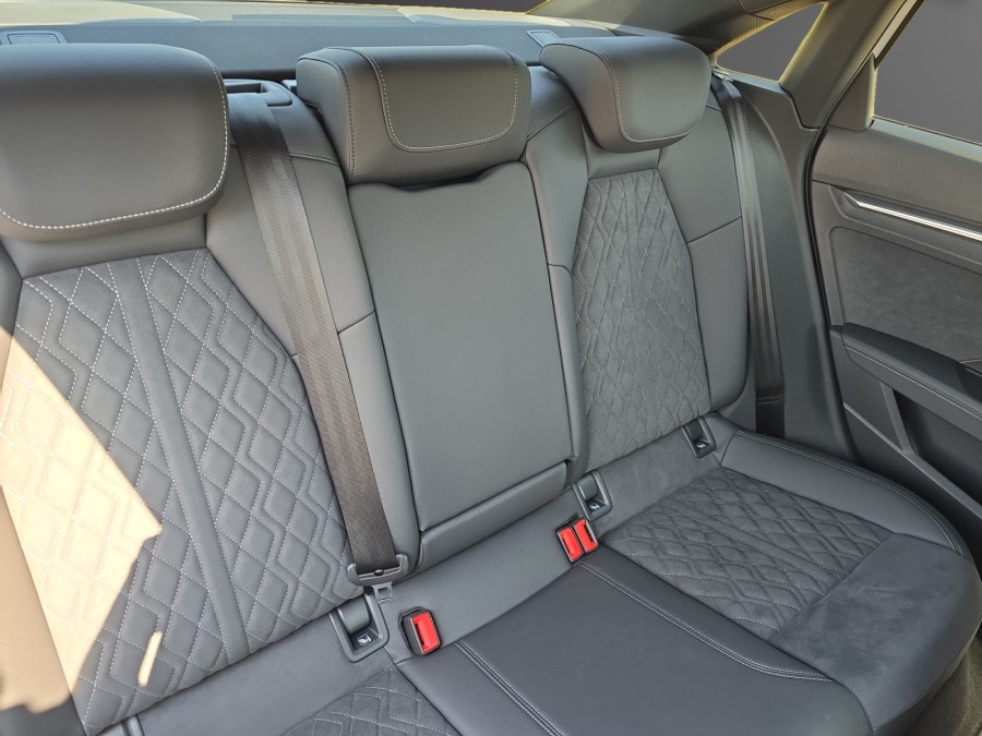 AUDI d'occasion A3 35 TFSI 150 4 PORTES S TRONIC AUTO de 2025 Vichy