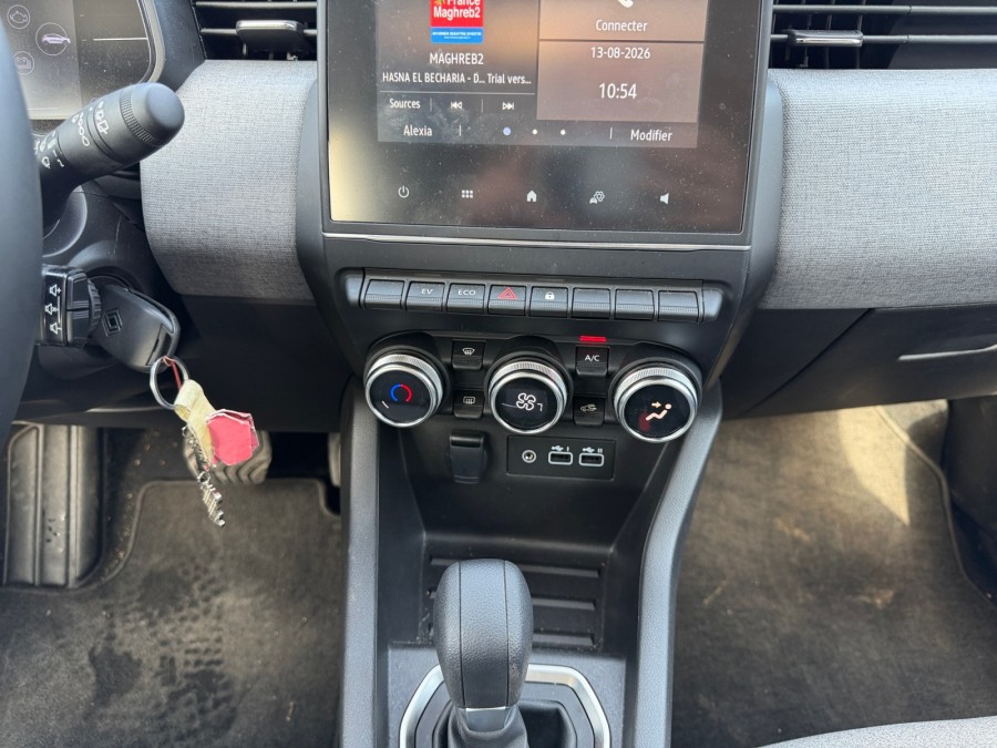 RENAULT d'occasion CLIO 1.6 E-Tech 145ch full hybrid Evolution - 25