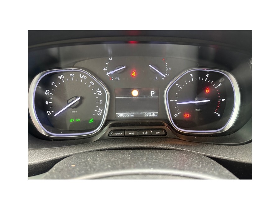 PEUGEOT d'occasion EXPERT STANDARD 2.0 BLUE HDI 180 PACK SPORT EAT de