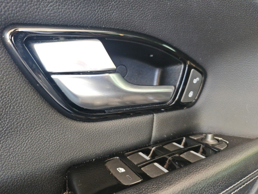 LAND ROVER d'occasion EVOQUE 2 TD4 150 5 PORTES BUSINESS AUTO de 2016