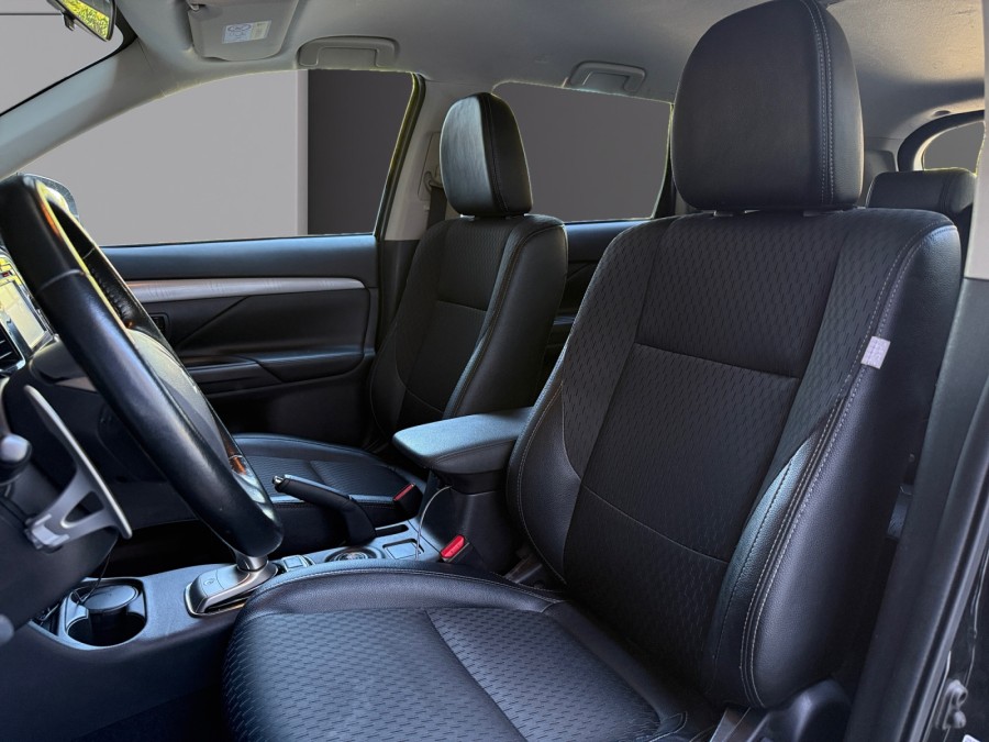 MITSUBISHI d'occasion OUTLANDER PHEV Hybride rechargeable Instyle de