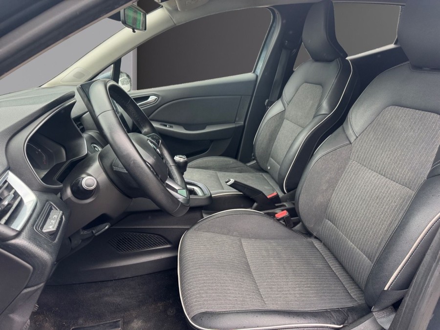 RENAULT d'occasion CLIO 1.5 BLUE DCI 115 INTENS de 2021 Nord Isère