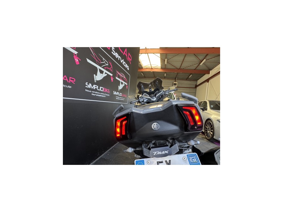 YAMAHA d'occasion TMAX T MAX de 2018 Méry Sur Oise (95)﻿