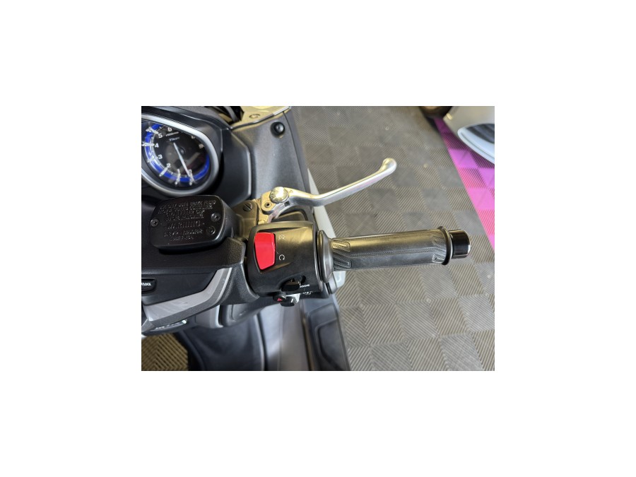 YAMAHA d'occasion TMAX T MAX de 2018 Méry Sur Oise (95)﻿