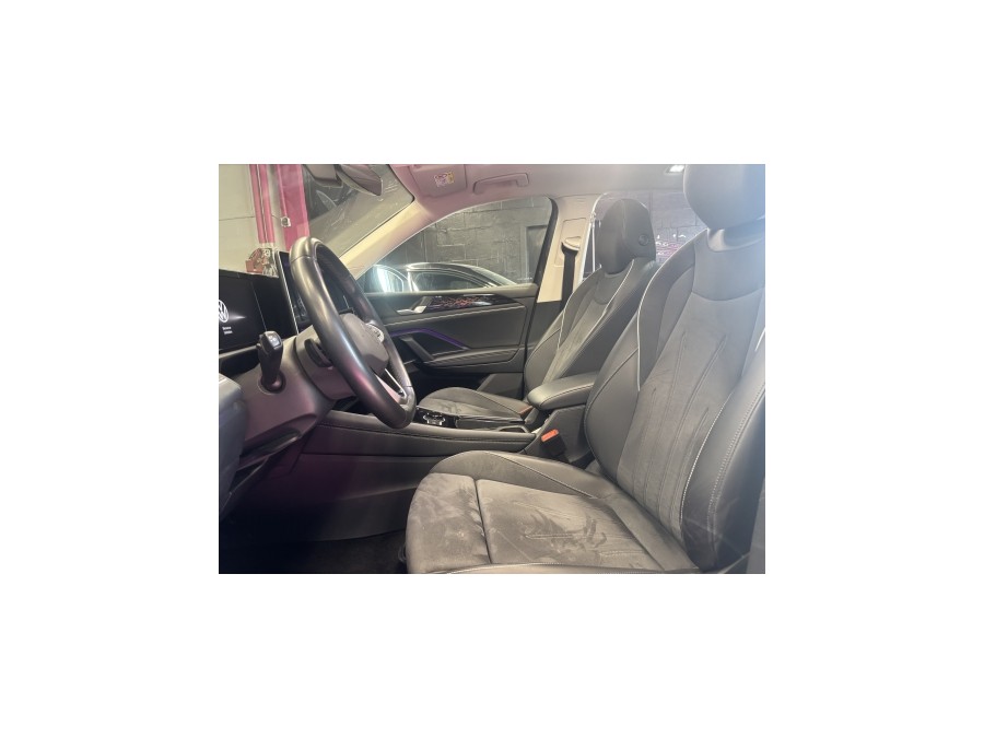 VOLKSWAGEN d'occasion TIGUAN 1.5 eTSI 150ch Elegance DSG7 de 2024