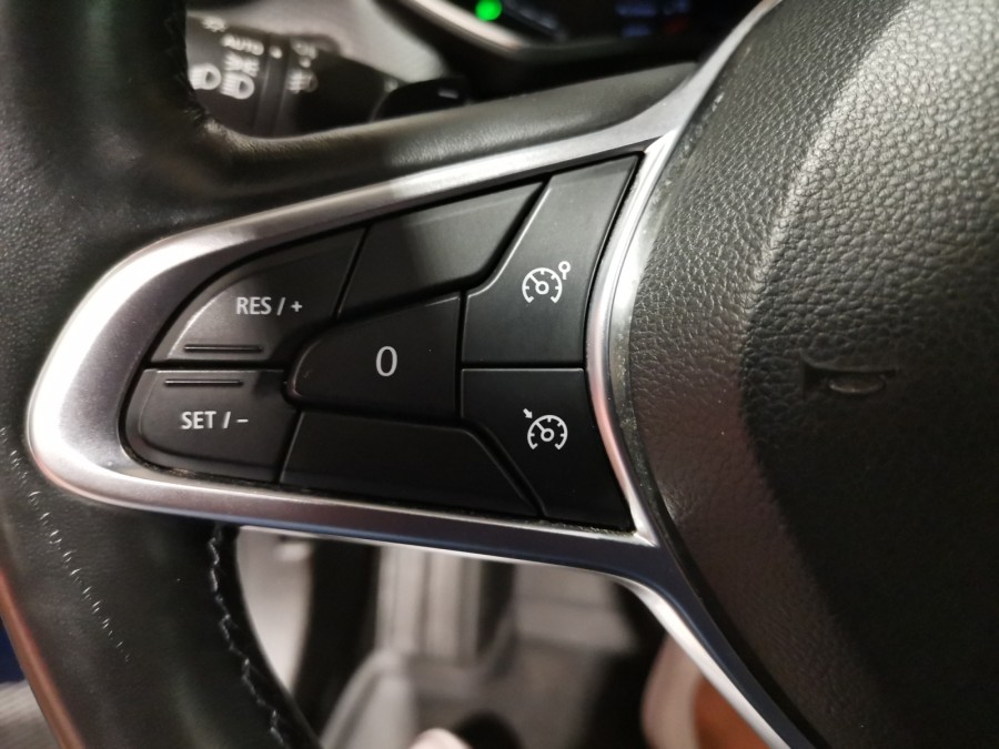 RENAULT d'occasion CLIO 1.3 TCE 130 INTENS EDC de 2019 Nancy (54)﻿