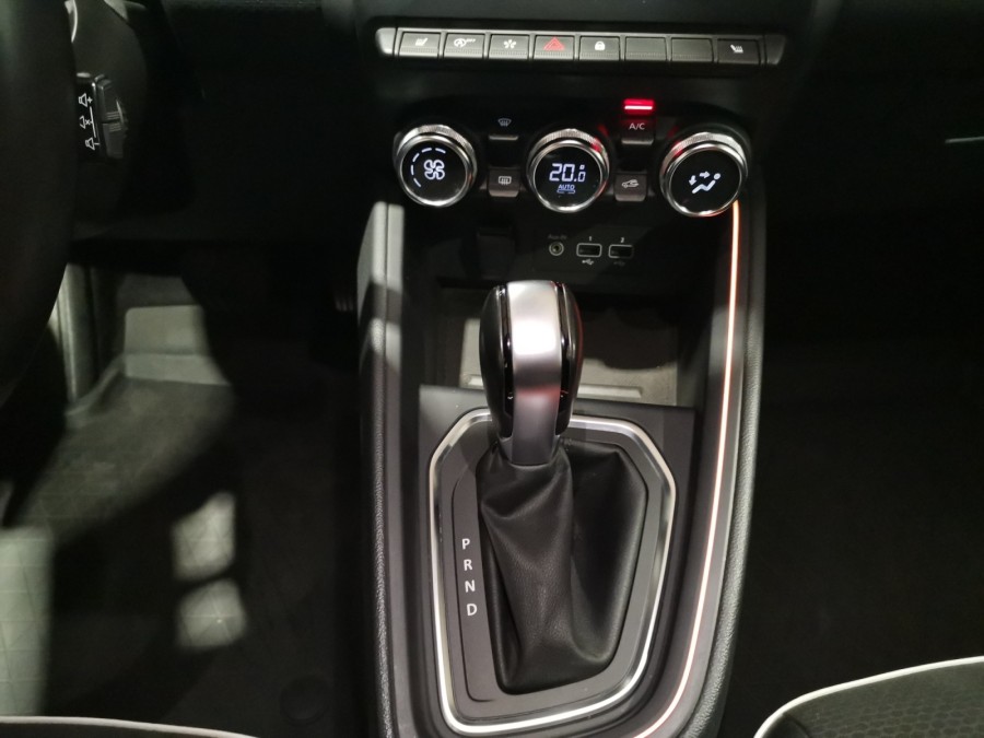 RENAULT d'occasion CLIO 1.3 TCE 130 INTENS EDC de 2019 Nancy (54)﻿