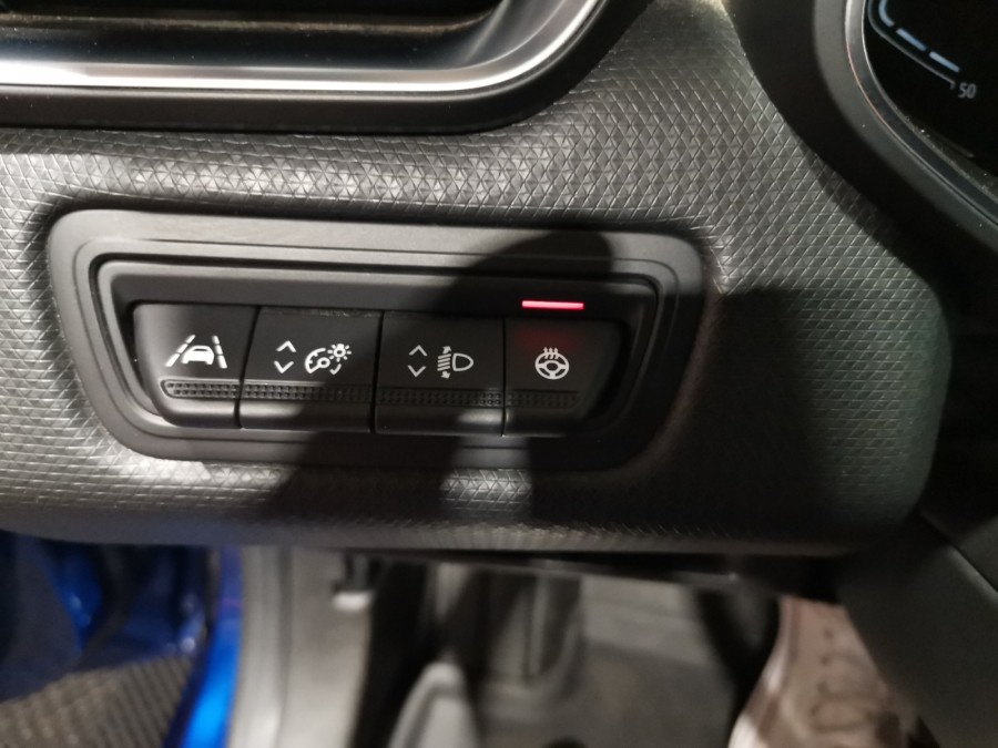 RENAULT d'occasion CLIO 1.3 TCE 130 INTENS EDC de 2019 Nancy (54)﻿