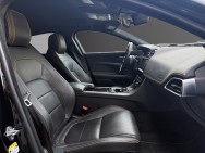 JAGUAR d'occasion XE 2.0T 300ch R-Sport AWD BVA8 de 2019 Pertuis (84)﻿