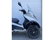 PIAGGIO d'occasion MP3 40LT MP3 400 LT de 2009 Royan (17)﻿