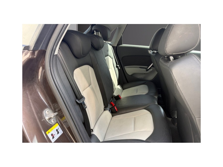 AUDI d'occasion A1 SB 1.4 TFSI 140 S LINE S TRONIC de 2014 La Ciotat