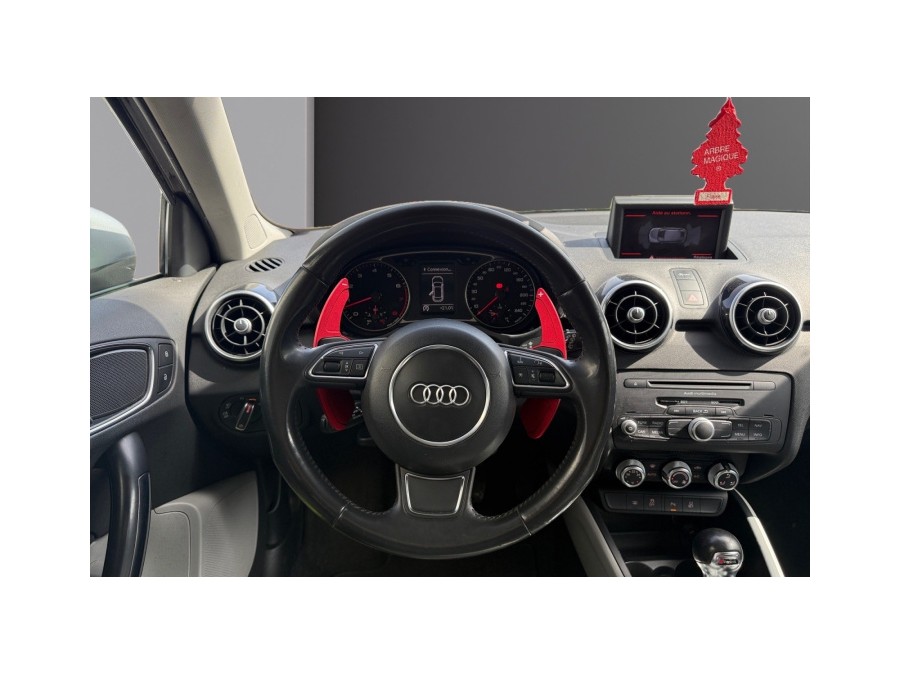 AUDI d'occasion A1 SB 1.4 TFSI 140 S LINE S TRONIC de 2014 La Ciotat