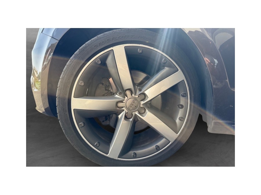 AUDI d'occasion A1 SB 1.4 TFSI 140 S LINE S TRONIC de 2014 La Ciotat