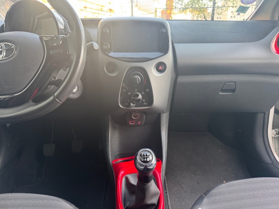 TOYOTA d'occasion AYGO II 1 VVTI X CITE X SHIFT AUTO de 2019