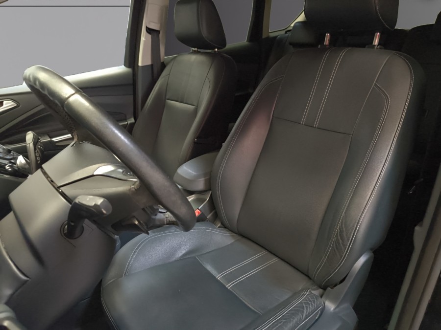 FORD d'occasion C-MAX 1600 TDCI 115 TITANIUM X de 2013 St Jean du