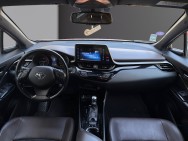 TOYOTA d'occasion C-HR 122H DISTINCTIVE de 2017 Nîmes (30)﻿